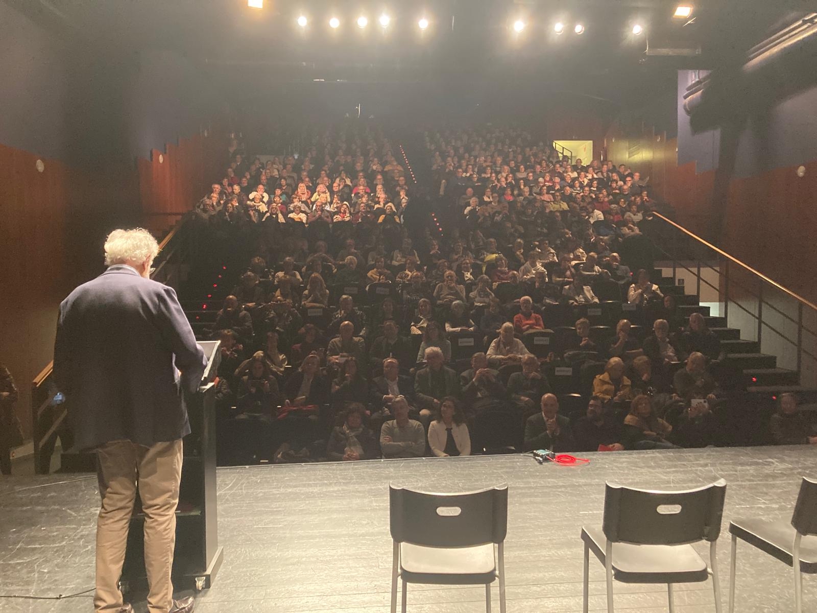 Un inici brillant per a l’Aula d’Extensió Universitària de Blanes!